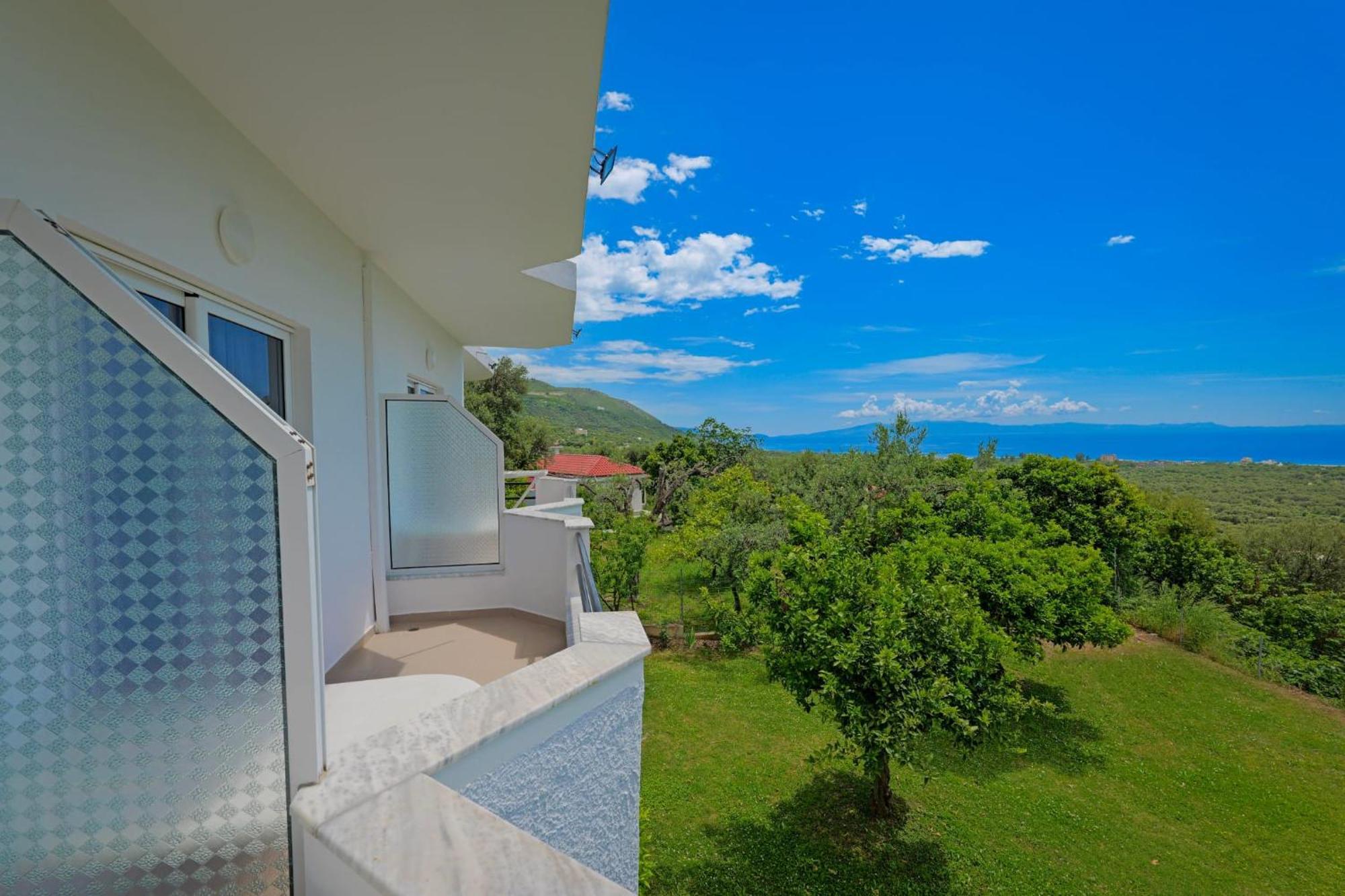 Villa Pargua Borsh Extérieur photo